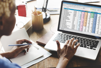 Controle de materiais utilizando um software: confira os benefícios